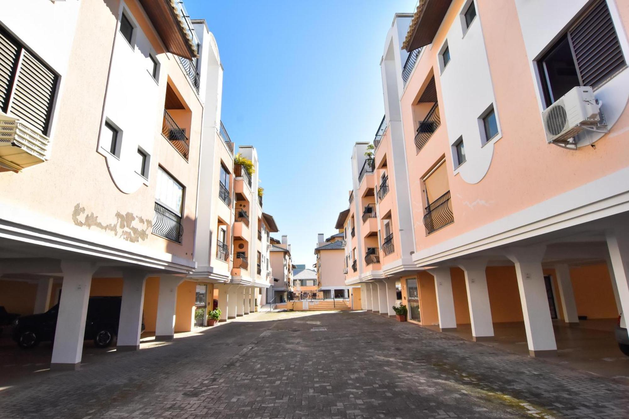 Apto Charmoso E Pratico A 300m Da P1012 Apartment Florianopolis
