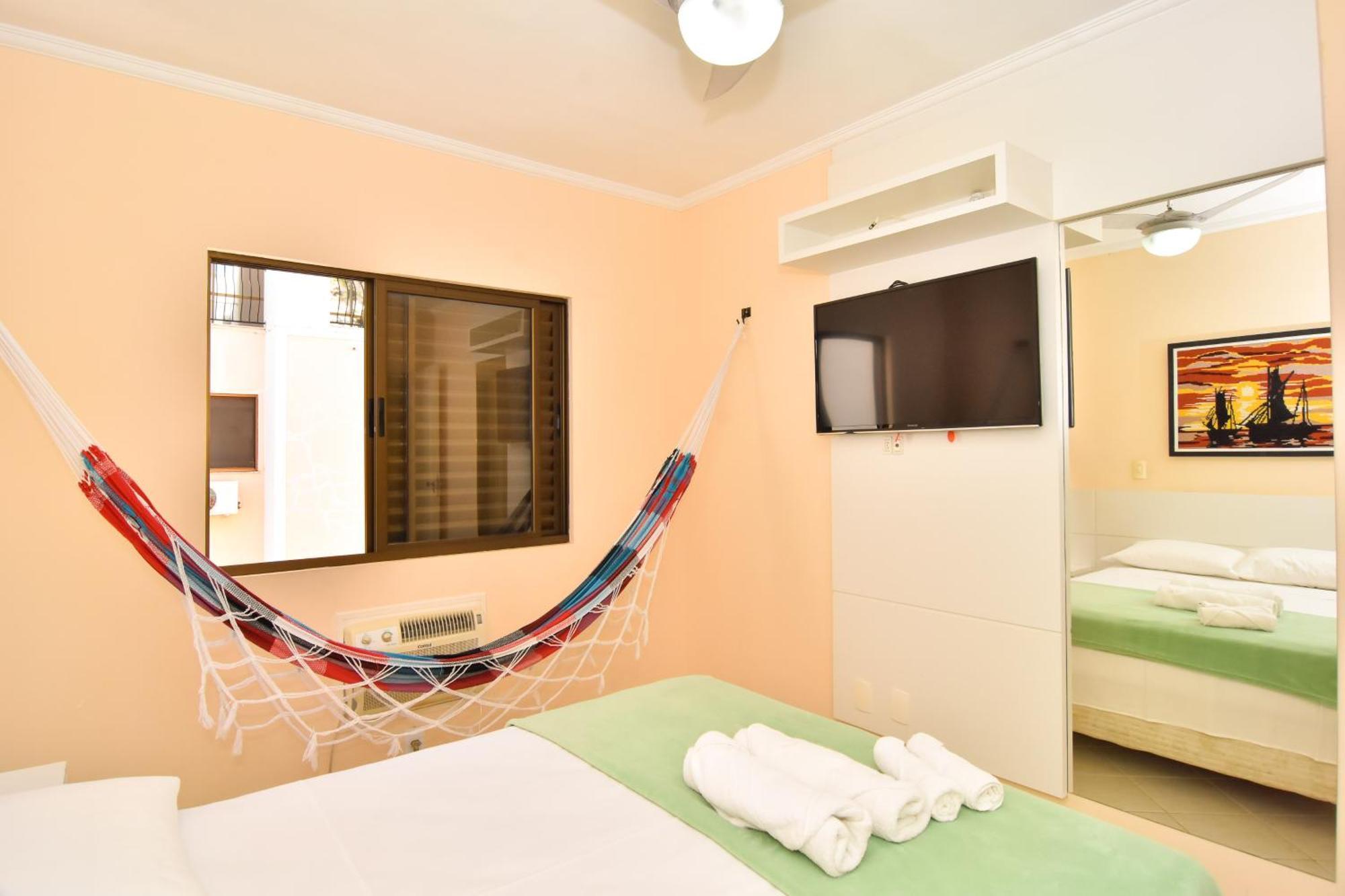 Apto Charmoso E Prático A 300m Da P1012 Apartamento Florianópolis